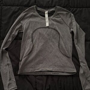 lululemon athletica Gray Long-Sleeve Seam Detail Top